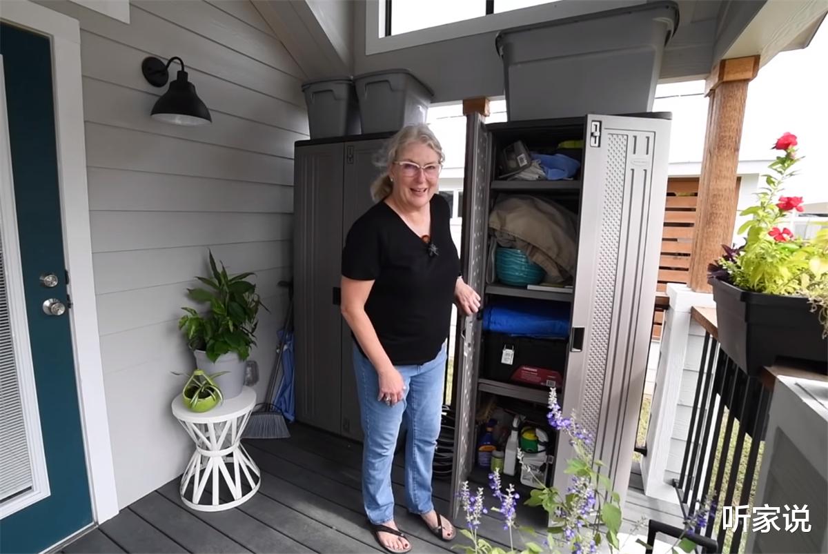 一位65岁奶奶独居37㎡小家：利用4米层高做卧室，蜗居日子转眼1年