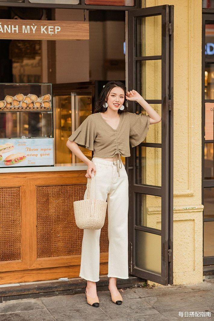 每日搭配指南|夏天穿“阔腿裤”有妙招：搭配这几款上衣，妥妥的女神范