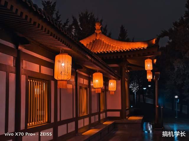 iphone12|2022年前买手机，为什么老师傅推荐这几款？全是优点藏不住