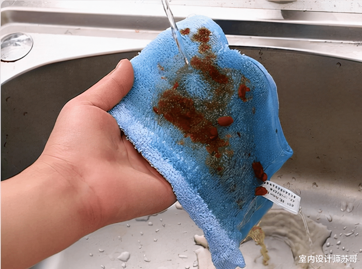 为什么日本厨房那么小，却永远不乱？答案全在这些不起眼的设计里