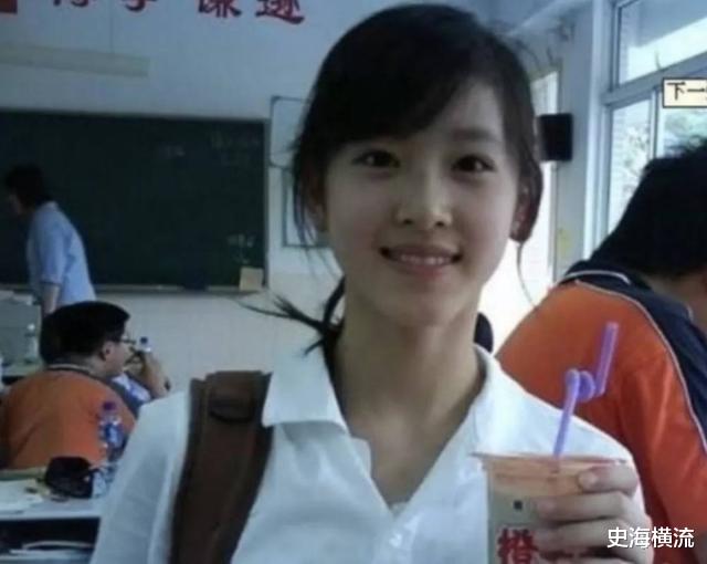 董洁|人前清纯，人后奔放，这7位人畜无害的女明星，比你想的复杂