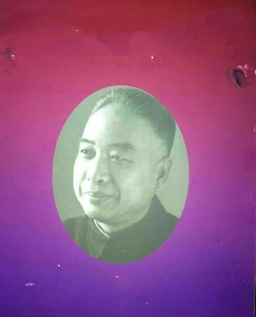 京剧|“旗手”不是不懂京剧，也未全盘否定传统戏，反而提倡加强基本功