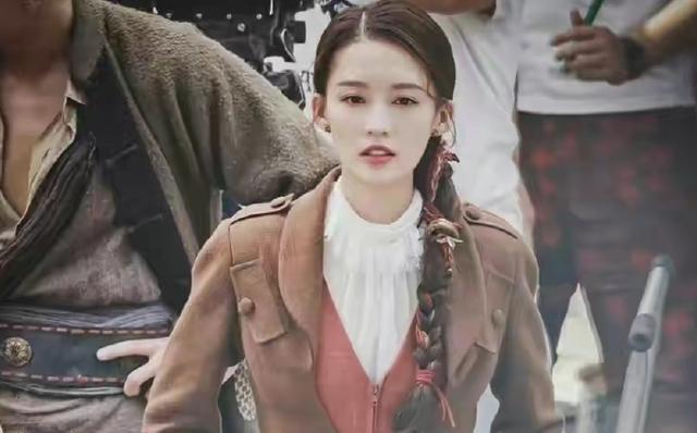 任嘉伦|没等到《与君初相识》，任嘉伦又迎来好消息，与当红女星演爱情剧