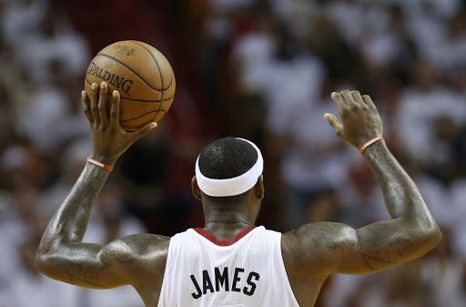 生肖|詹姆斯：光要求球员对老板忠诚，你怎么不要求球队对球员忠诚呢？