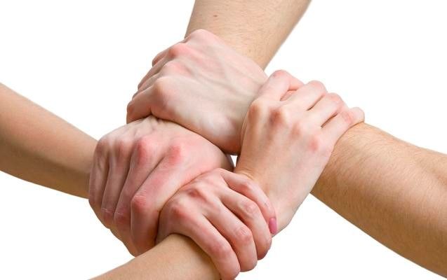 医生|职场人际怪象，为什么同事关系不错，但却没有说知心话的人？