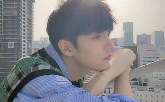 肖战|肖战、邓伦、杨幂、胡一天、杨超越、黄龄、成毅毛晓彤的娱乐消息