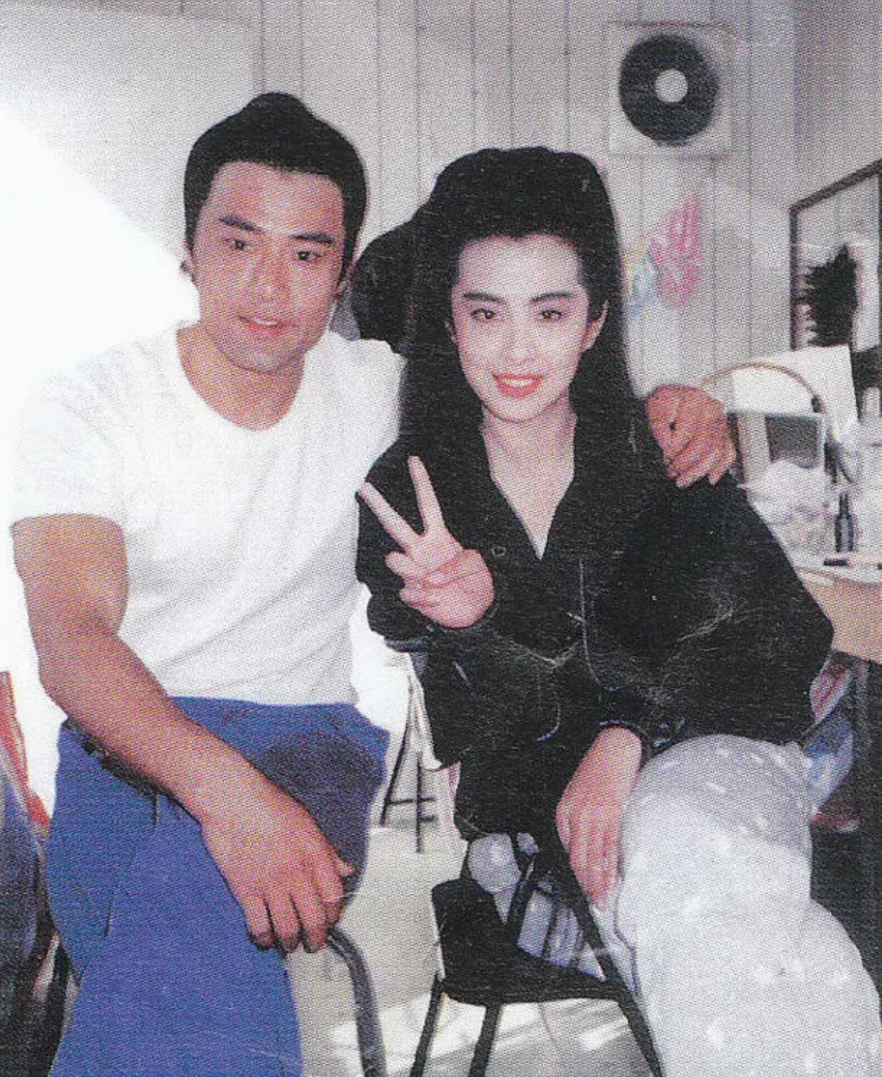 于荣光|63岁武打明星离婚，和妻子分割5000万家产，35年恩爱都是假的？