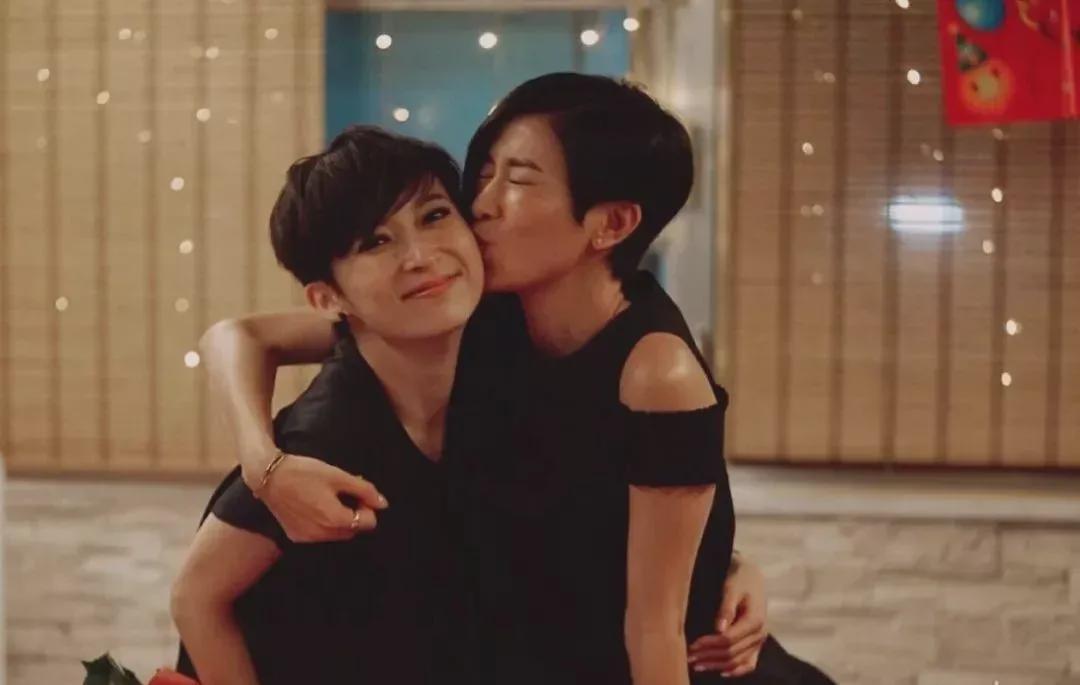 周家怡|知名女星被爆当小三7年,为爱抢闺蜜男友,借闺蜜上位