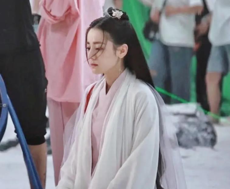 我的神使大人 从《国子监》到《我的神使大人》，女主能不能认真染一次黑发？