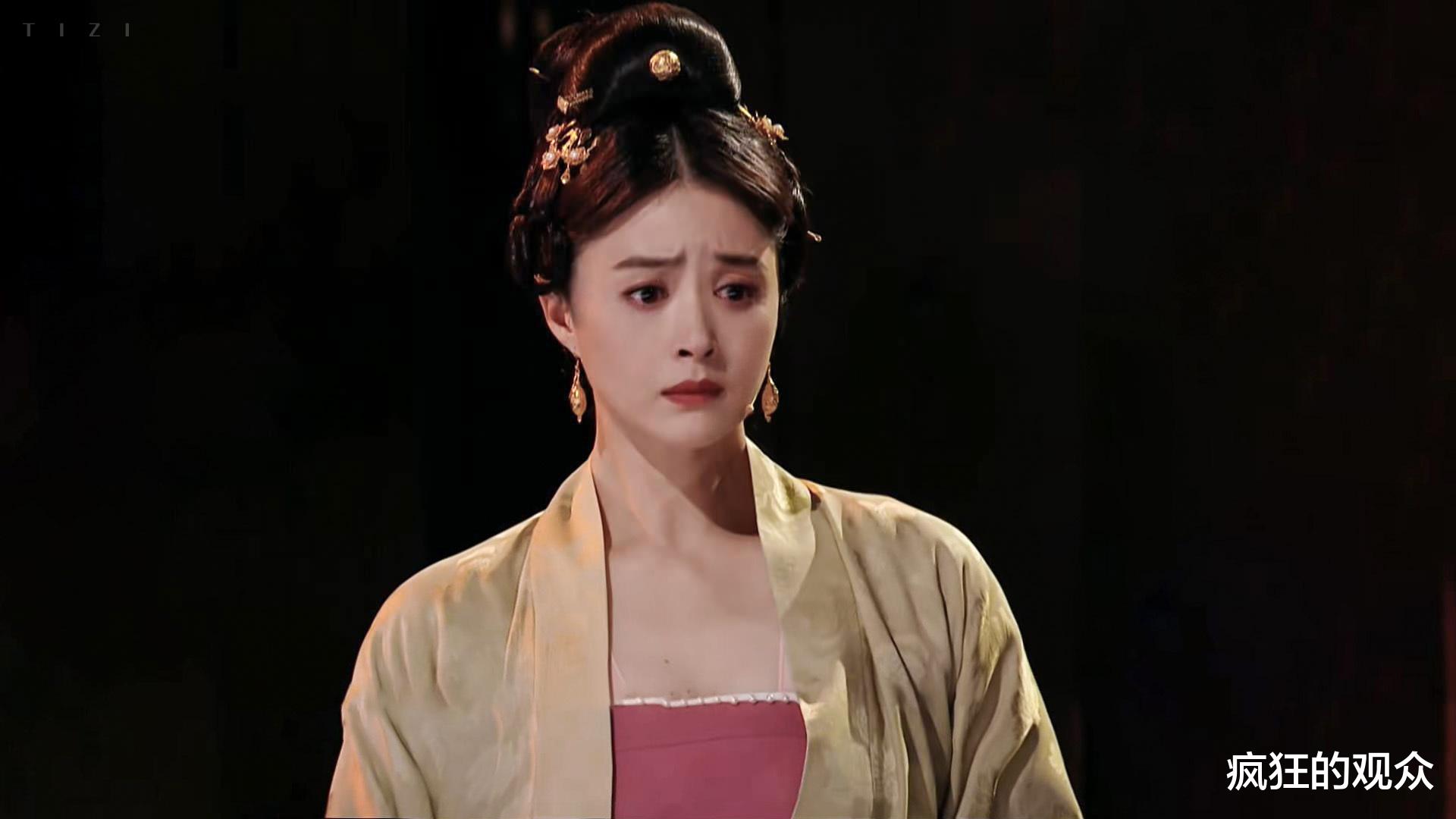 蒋欣|古装雍容华美，现代装似大妈，网友跪求她再演古装剧