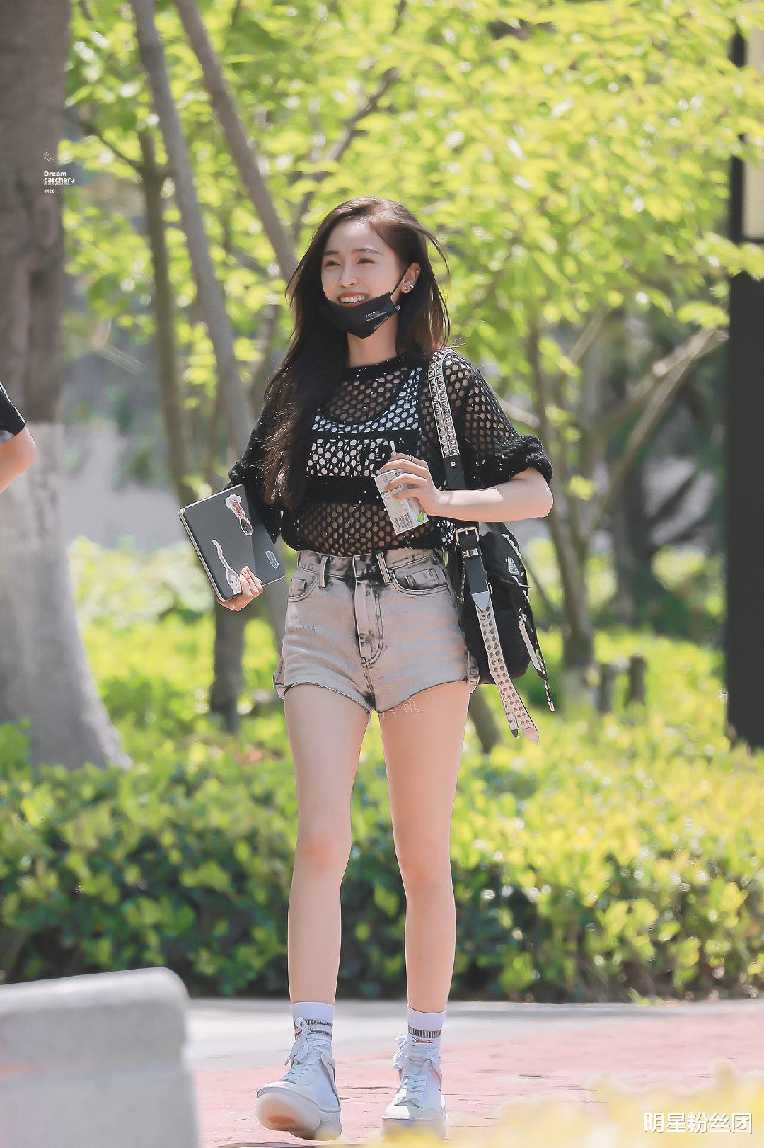 吴宣仪|乐华到底把吴宣仪怎么了？创造营时期灵动漂亮，现在土味满满