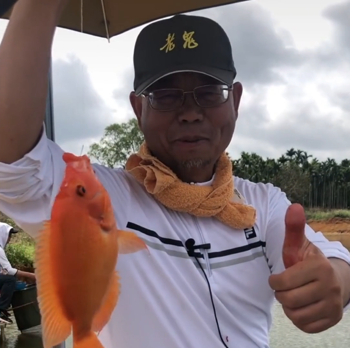 |易哲：“老鬼”系列鱼饵的创始人，钓鱼界终身成就奖获得者