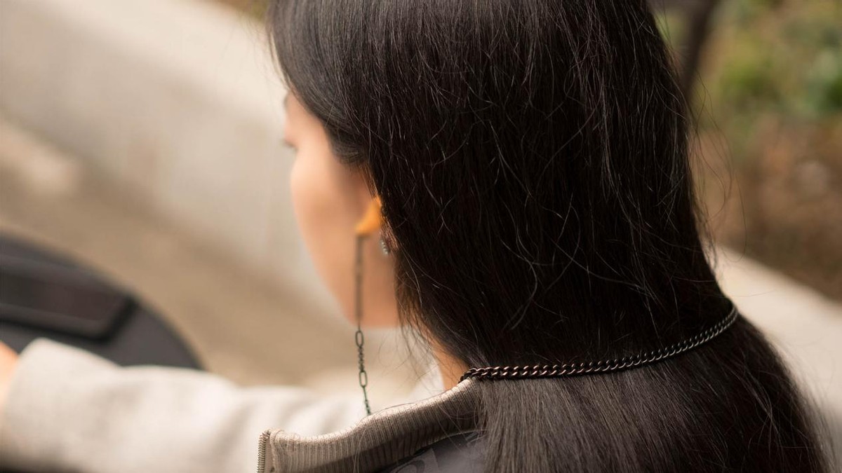 爱马仕|艺术与美学的交融,ROtt KRON乐旷陶瓷耳机与潮流并肩