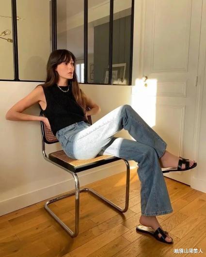 阔腿裤|有品位的女人都爱“阔腿裤”，配这3双鞋，显腿长不说，还特时髦