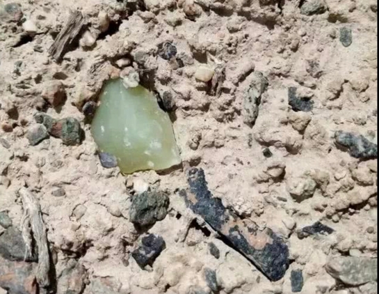 |发掘玉器史:乾隆下令封禁河床,为玉石杀宠臣,震动朝野!