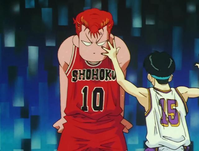 灌篮高手|灌篮高手樱木传球失误，是新手的他做出了正确的选择