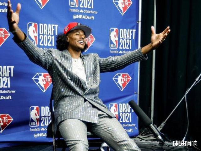 火箭队 目标总冠军！榜眼公开放豪言，火箭签杜克得分王，休城开启新篇章