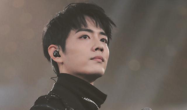 肖战|两档综艺四部剧,2021年肖战火力全开,要把2020年的损失全夺回来