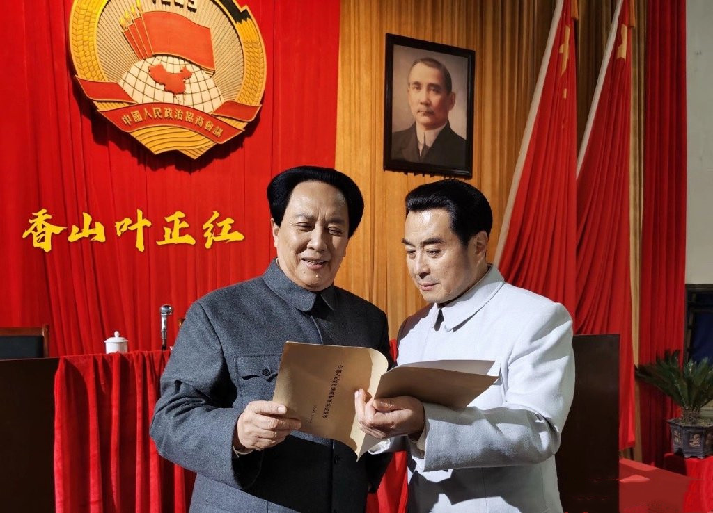 开国大典|唐国强新作将再现“开国大典”，与古月老电影相比真实度打了折扣