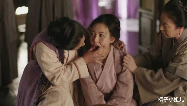 王大娘子|林噙霜被卖时，为何人牙子还掰开“看牙”？你看原著咋说？够恶心