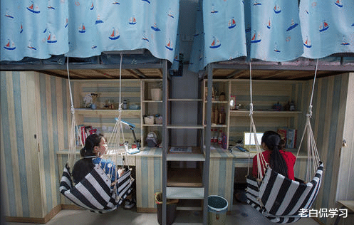 老白侃学习|大一新生入学，4种宿舍用品别准备，真的很“鸡助”