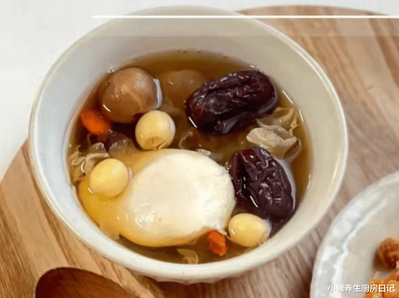 健脾|贫血最怕喝这汤,简单煮一锅,补气又补血,脸色越来越红润