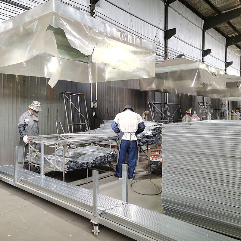 安平联森爬架网 ?爬架网生产设备