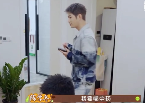 杜淳|《家务男3》室友组相处太好笑，黄景瑜陈学冬一个敢问，一个敢答