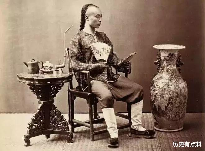 发型|清朝的发型真是“阴阳头”吗？别被电视剧骗了，让现代人难以接受