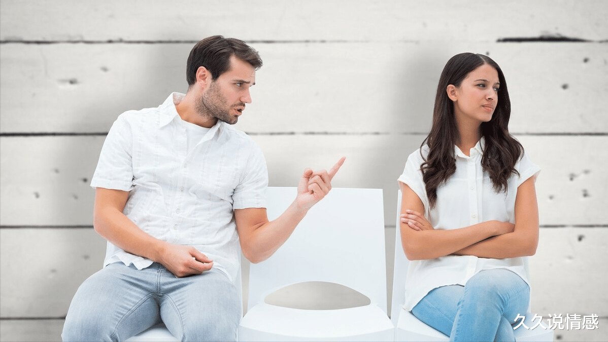 久久说情感|“她跑回娘家别去找，她怀孕了迟早会回来”儿子：妈，她结婚了