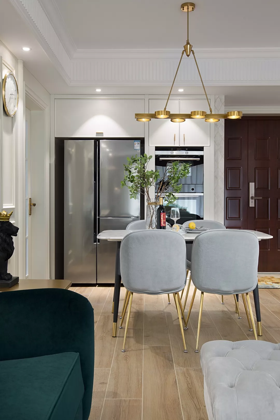 餐厅面积小不要紧，这样装一样实用又美观！