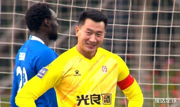 中甲|各种离奇失误，疯狂5-1！前中甲金靴大四喜，双方9分钟内轰进4球