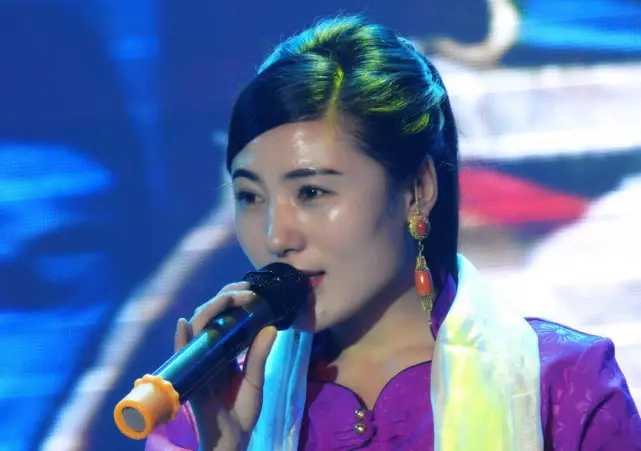 社交平台|痛心！美女歌手毛吉因车祸离世，包括父母儿子，全家人无一幸免