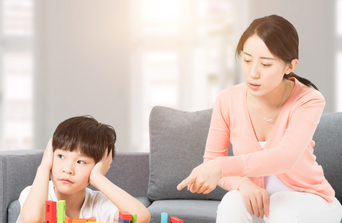 蔷薇妈妈育儿记|为何青春期的孩子,大部分都会厌烦“妈妈”?心理医生讲出了实情