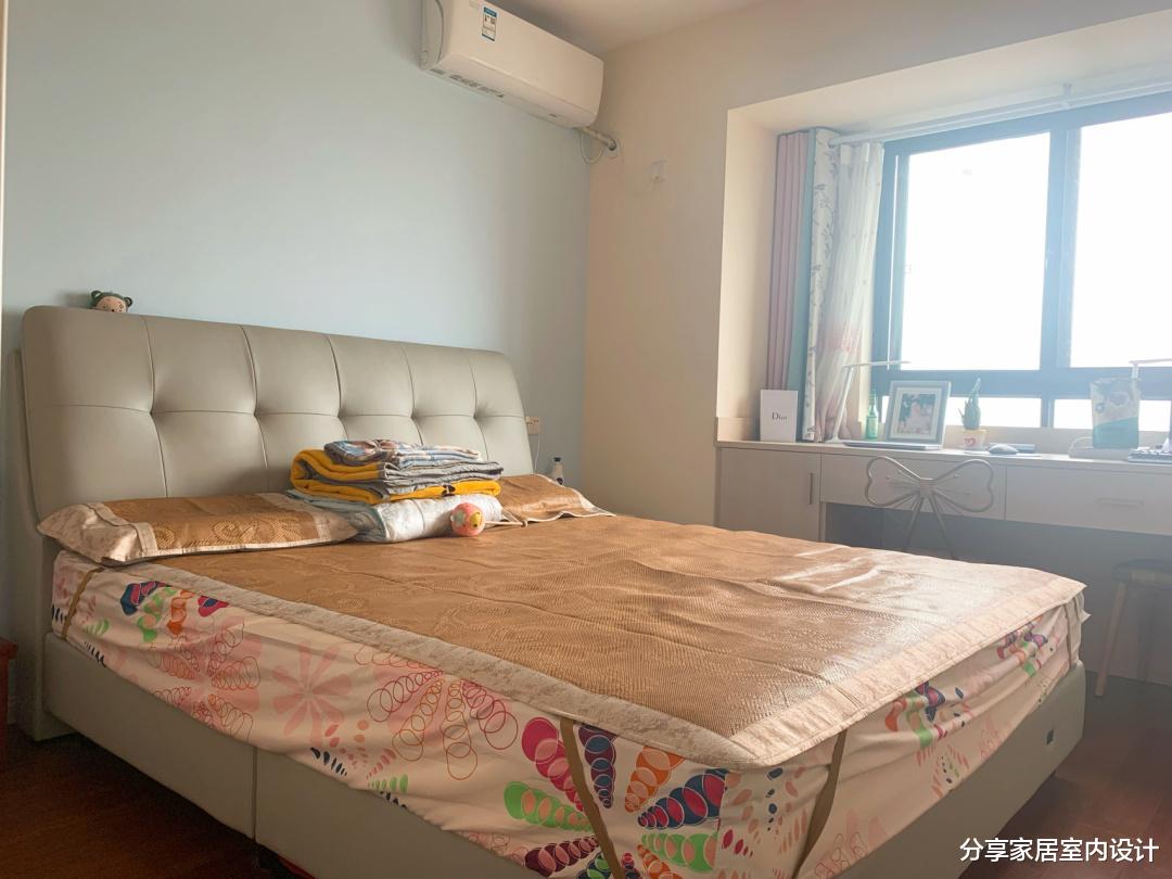 |她家入住一年的新房，越住越舒适，全屋收拾干净，清爽又好看！