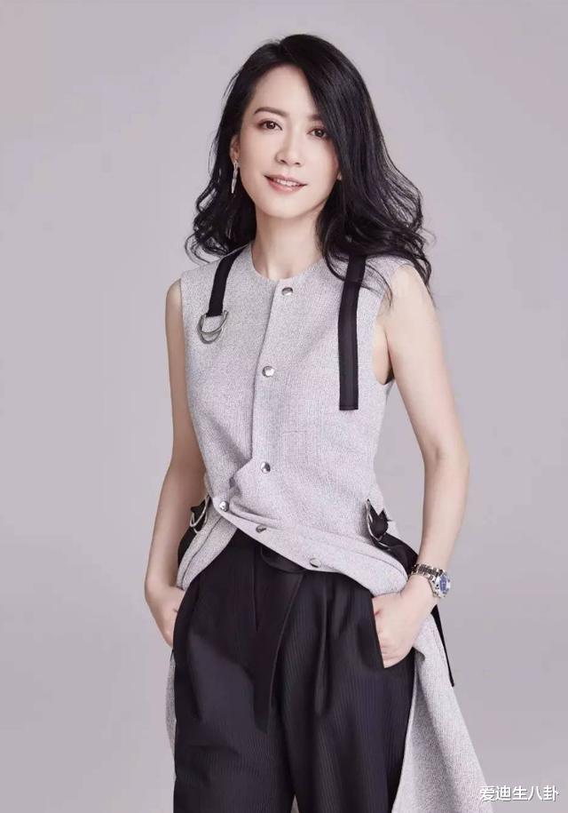 俞飞鸿|49岁俞飞鸿，出道20年从未胖过，减肥、保养秘籍仅有3点