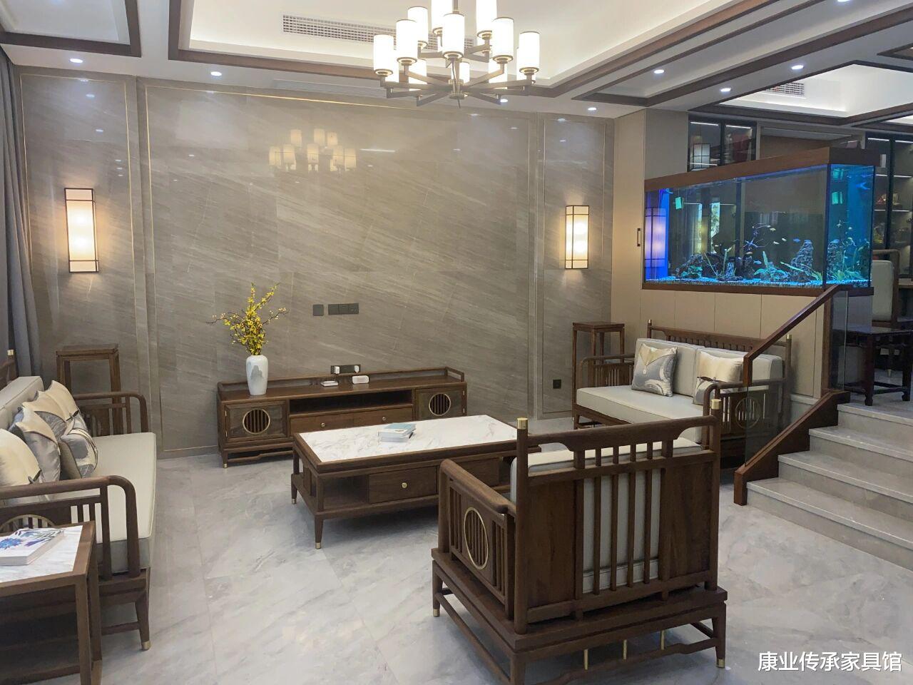 新中式风格装修效果图，空灵自然的东方美学，让生活更有韵味