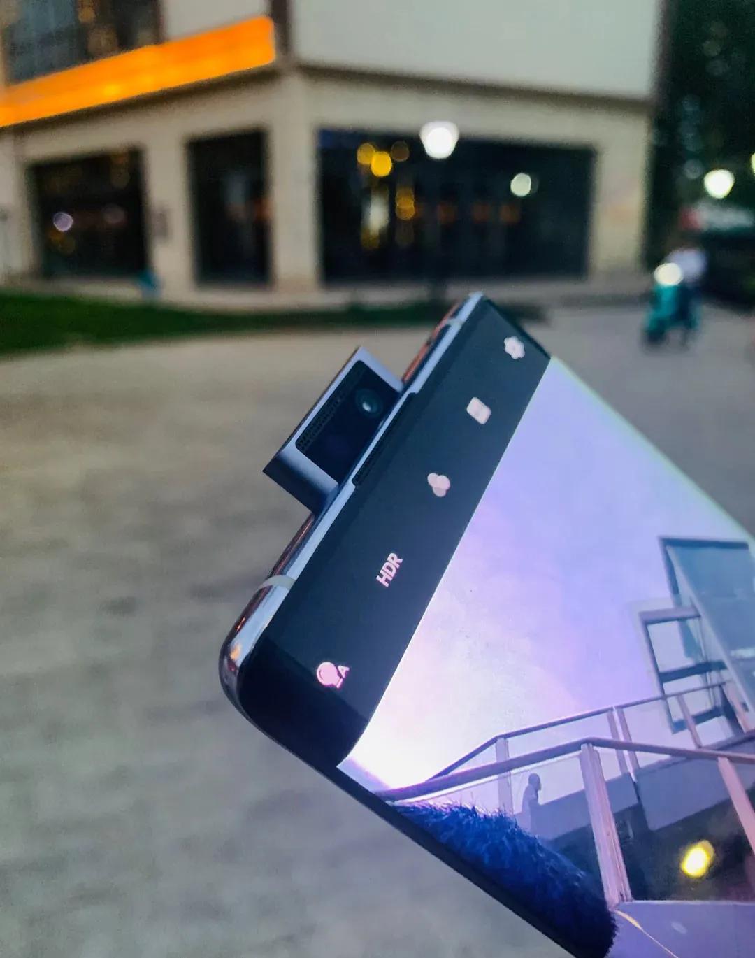 全面屏|盘点那些年我们用过的“真全面屏”手机,一加7pro久久不能忘怀