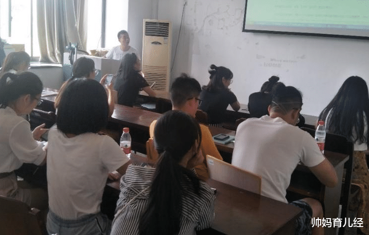 帅妈育儿经|大学生毕业后，“读研”还是“直接工作”，资深导师的话发人深省