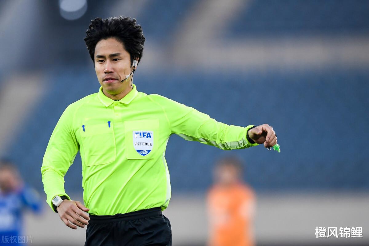 埃尔克森|又是裁判抢戏！艾克森零角度进球被吹+手球无视，鲁能最有心得！