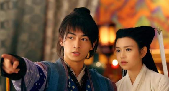 杀青|经纪人曝男女演员因戏生情，杀青后男方将约会时的床单枕头拿回家