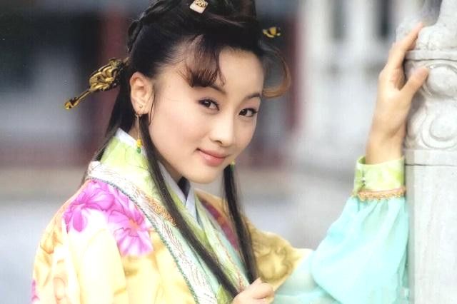 林允儿|《不惑之旅》梅婷黑眼圈都是戏，五位女主演，天然脸与硅胶脸对比明显