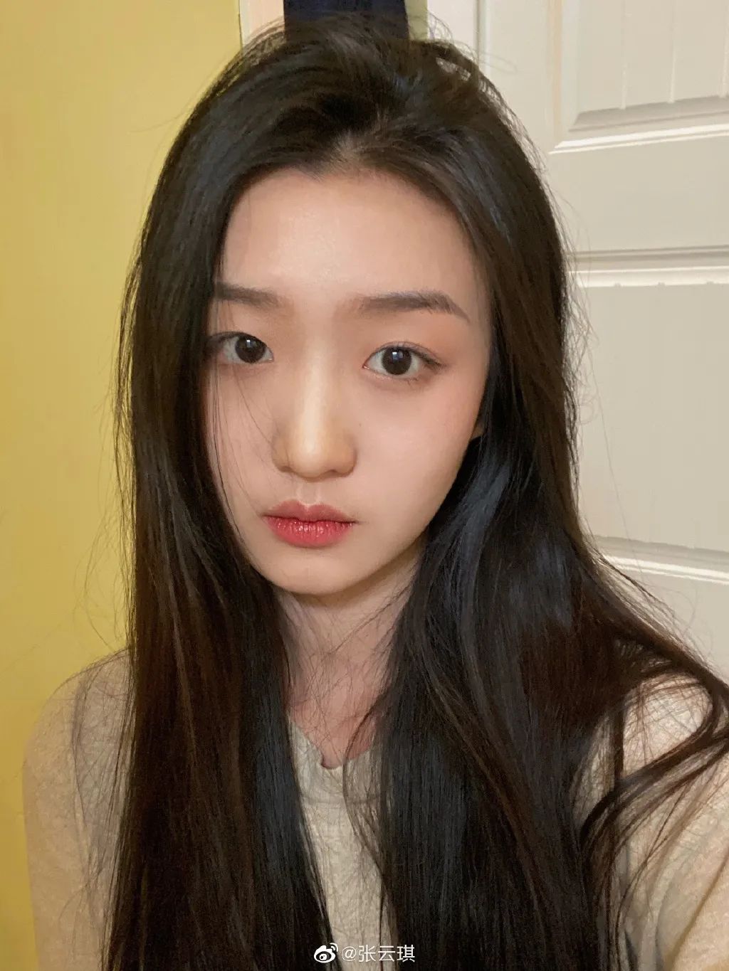 郝富申|内娱顶级海王：劈腿十余个，嫂子比粉丝都多？