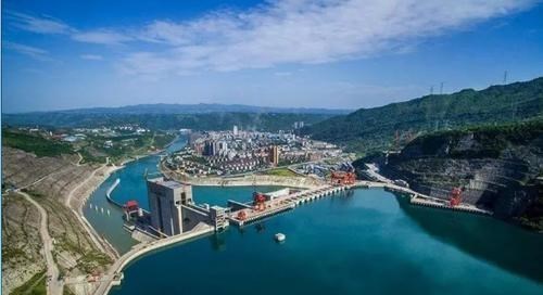 长江电力|长江电力：2020年纯利润比茅台还高，员工人均工资可达69万