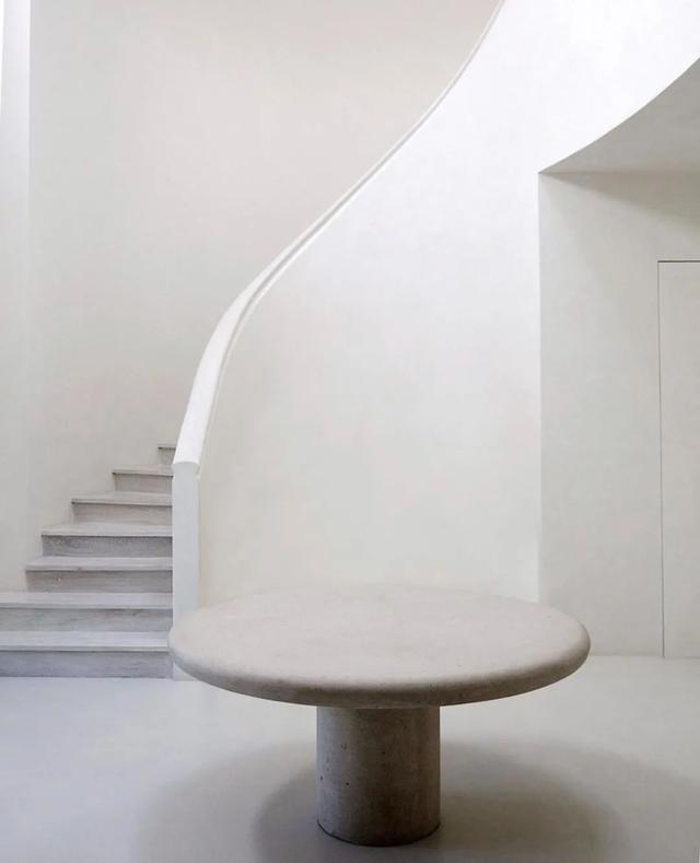 讲真的 | Kim和Kanye都有新欢了?!2000万美金装修的豪宅怎么分