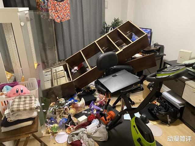 手办|网友手办因地震受损！本来挺心疼，看到这张图忍不住笑了