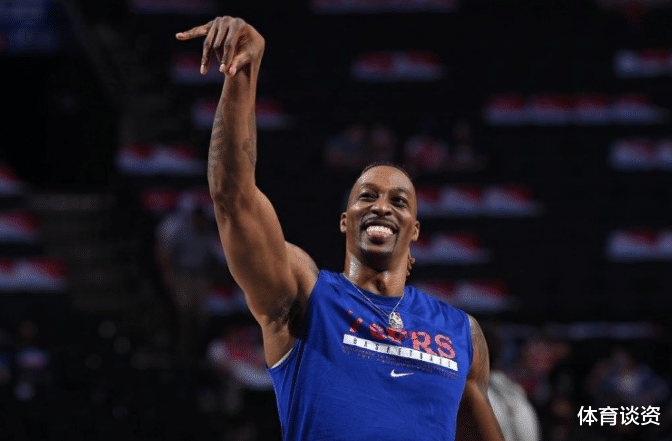 德怀特·霍华德|19分14板！霍华德完成升级，秀底角三分创纪录，8连胜离开湖人仍冲冠