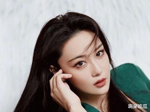 张馨予|张馨予素颜太美被狂赞，皮肤白皙像剥壳鸡蛋，绝美身材惹人羡！