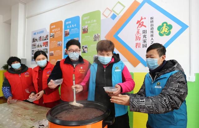 小葉子啊 我們的節(jié)日，同「粥」共濟(jì)濃情臘八