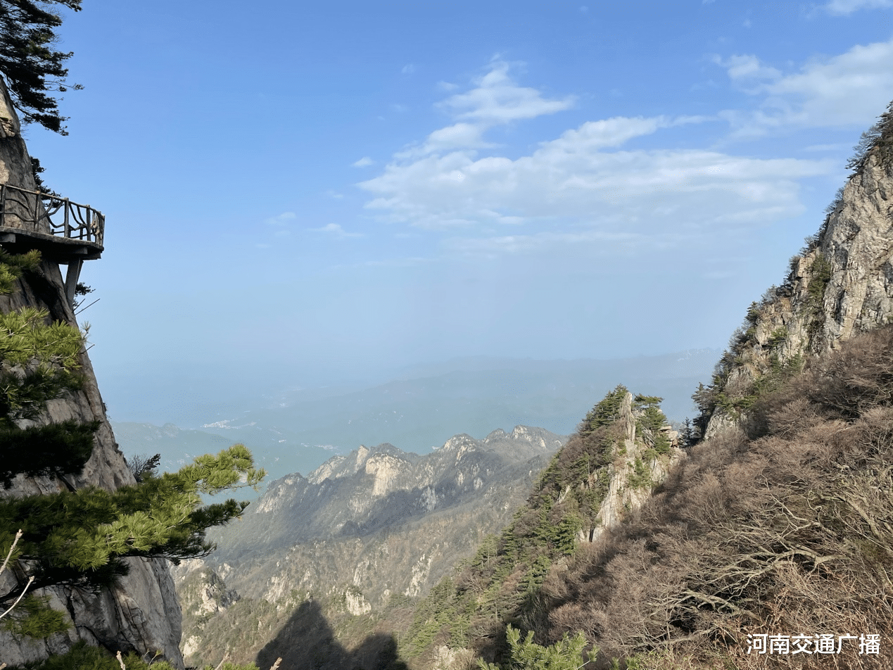 河南交通广播 沿着高速看河南——行“云上高速”赏“中原独秀”